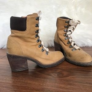 Nasty Gal Lace Up Camel / Tan Booties - US 5